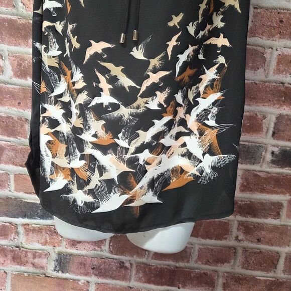 Apt 9 Sleeveless Top M | Ravens Bird Print V Neck Lightweight Boho Chic Black - Picture 6 of 7